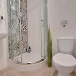 Finnem Pod Znonarkou شقة